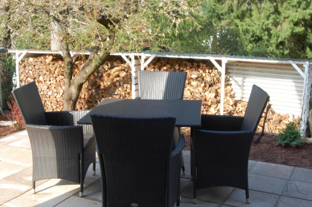 Wohnung Mit Kamin Terrasse Und Grill In Der Naehe Von Nuernberg Burgthann Extérieur photo